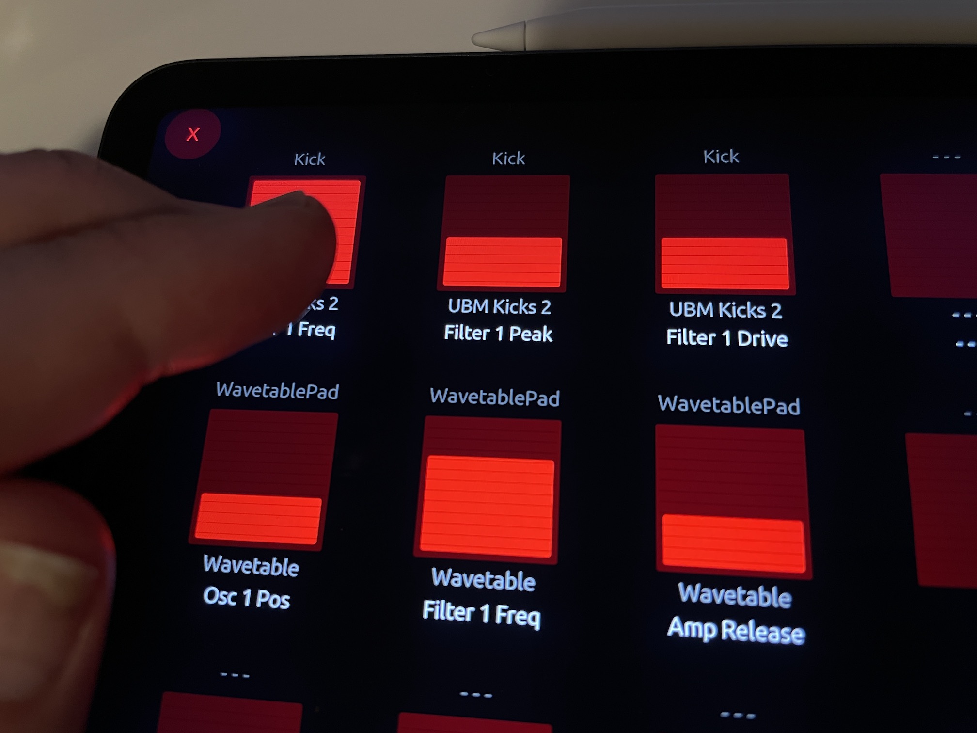 Knobbler interface on iPad